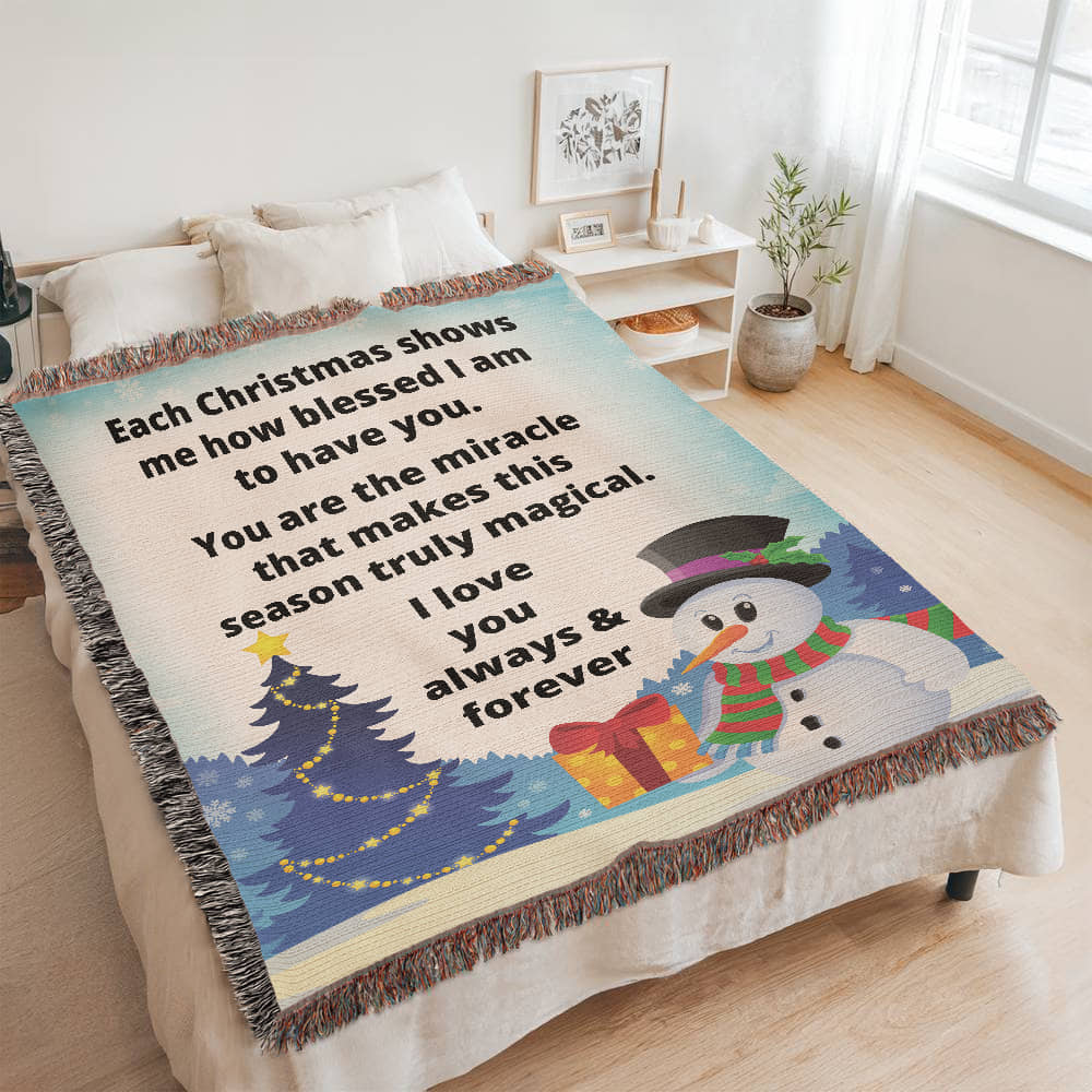 Romantic Christmas Woven Blanket