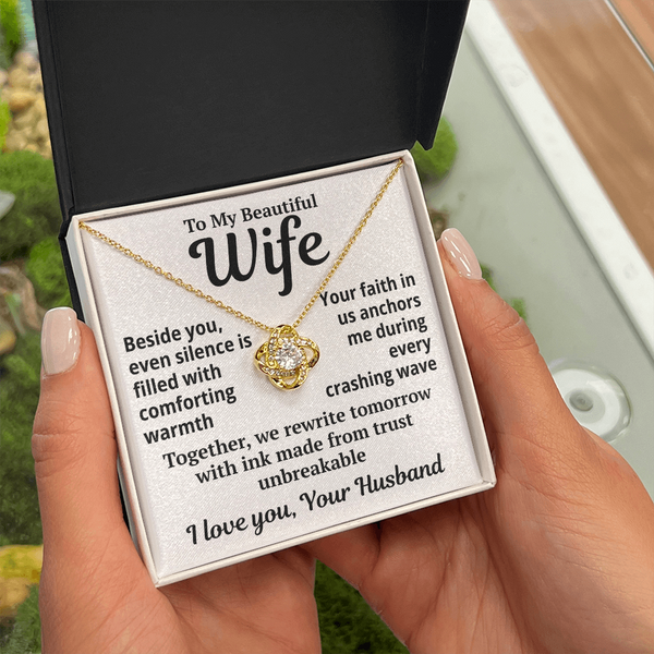 Love Knot Necklace for Wife – Romantic Gift from Husband