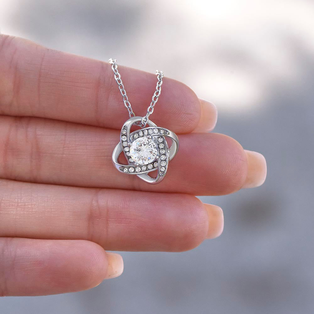 I Love you Girlfriend Necklace - Endless Love Gifts Jewelry 18K Yellow Gold Finish / Mahogany Box with LED Spotlight