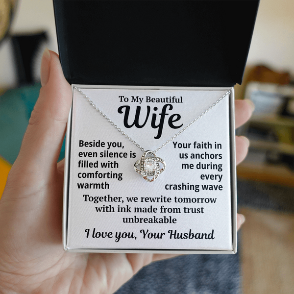 Love Knot Necklace for Wife – Romantic Gift from Husband