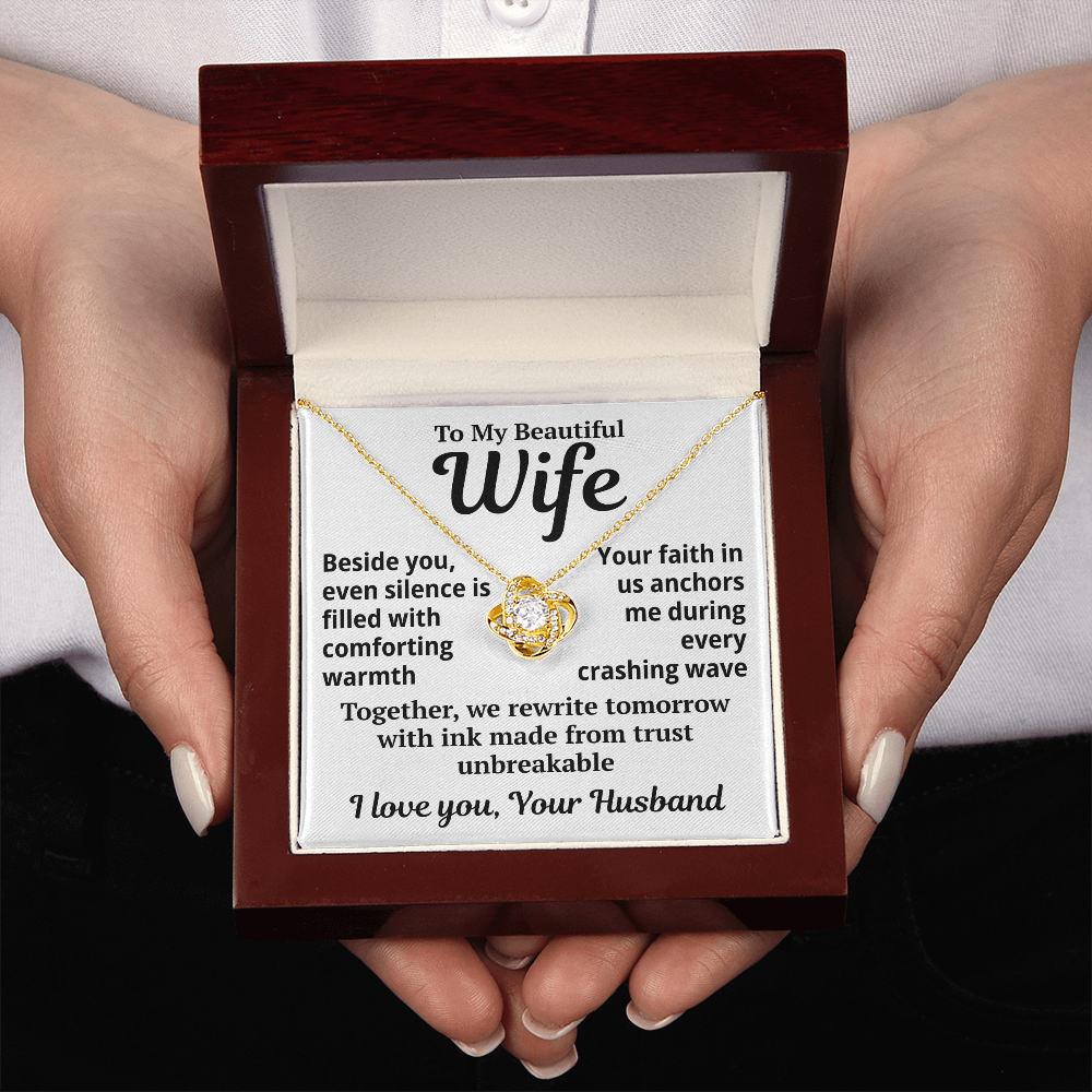 Love Knot Necklace for Wife – Romantic Gift from Husband