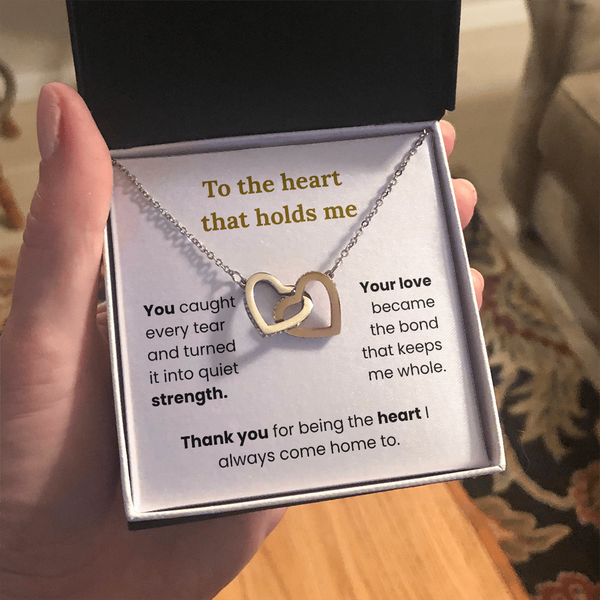Custom message card necklace for mom – “To the heart that holds me” heartfelt jewelry gift